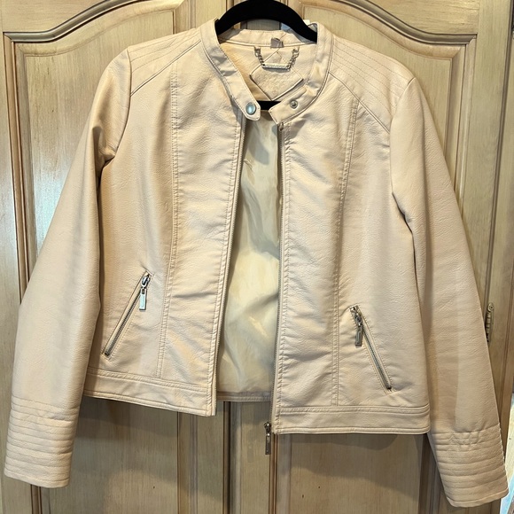 JOUJOU 100% vegan faux jacket - Picture 1 of 2